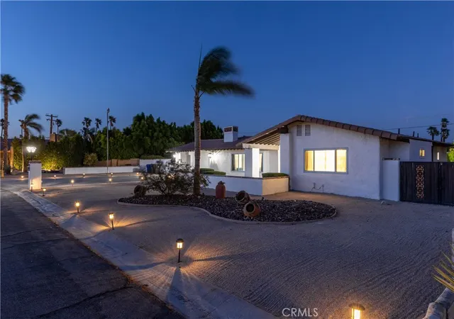 3rd image of 2290 N Victoria, Palm Springs, CA 92262 | MLS# GD26112489