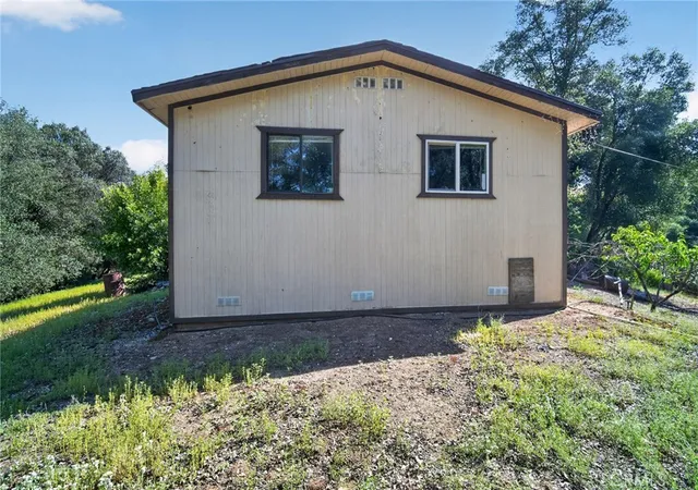 Photo 4 of Sale Pending at 3804 Owl Crk Rd, Mariposa, CA 95338 | MLS# FR26113615 | Listing updated on 2026-09-30