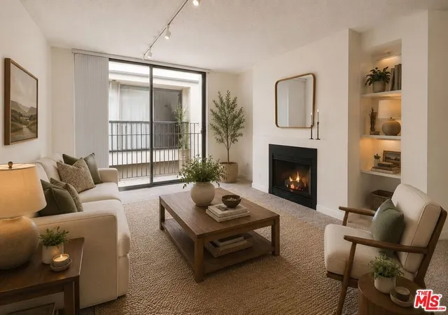 3rd image of 11645 Montana Ave #206, Los Angeles, CA 90049 | MLS# 26824265