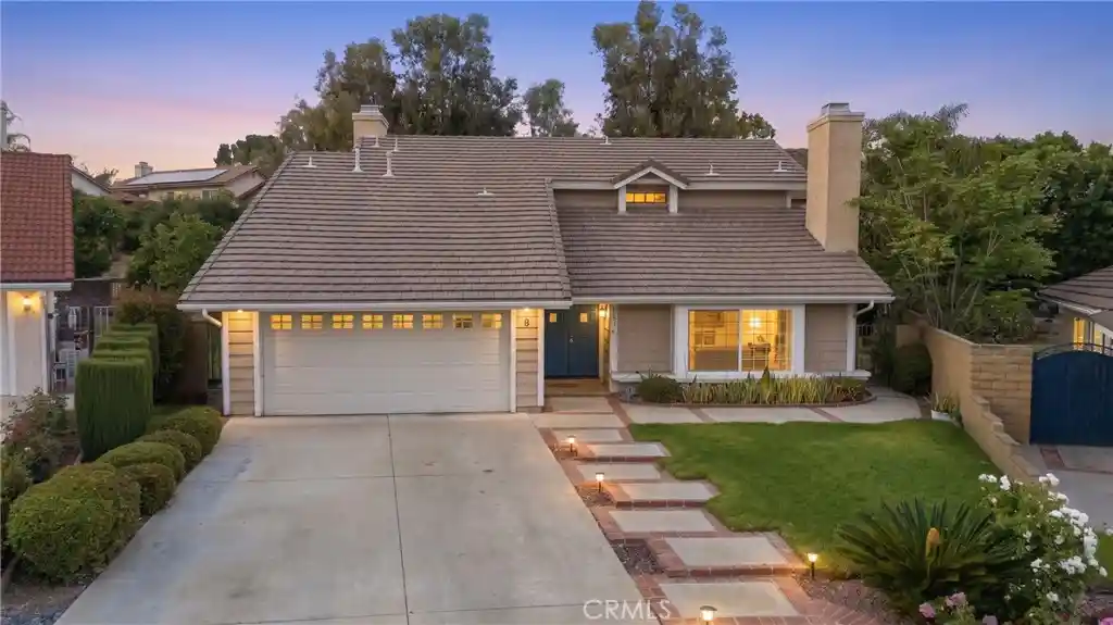 Single family home for sale at 6 Blacksmith Cir, Pomona, CA 91766 | MLS# DW26083555