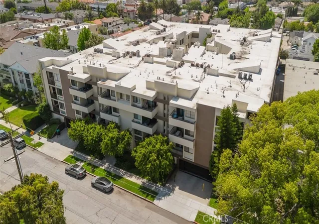 image of 1305 N Columbus Ave, Glendale, CA 91202