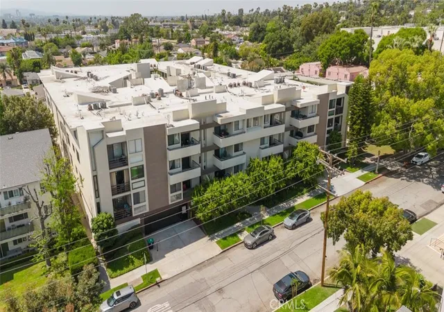 Homes for sale in Glendale, CA | 1305 N Columbus Ave, Glendale, CA 91202