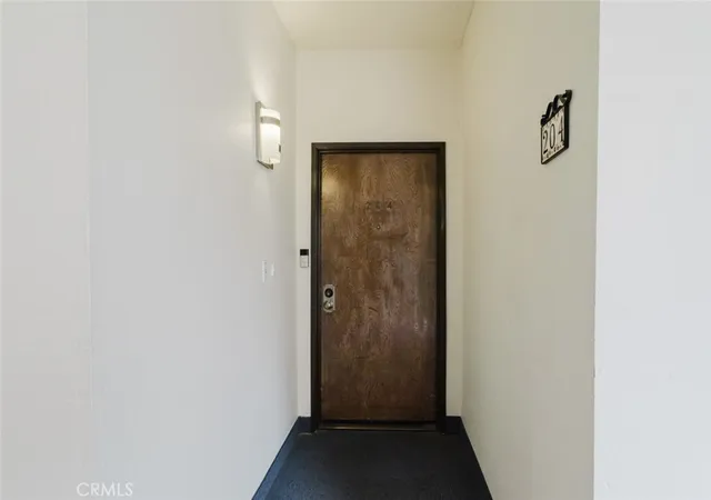 Homes for sale in Glendale, CA | 1305 N Columbus Ave, Glendale, CA 91202