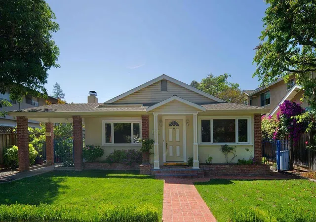 Homes for sale in Los Altos, CA | 558 Lassen St, Los Altos, CA 94022 | MLS# ML82048519