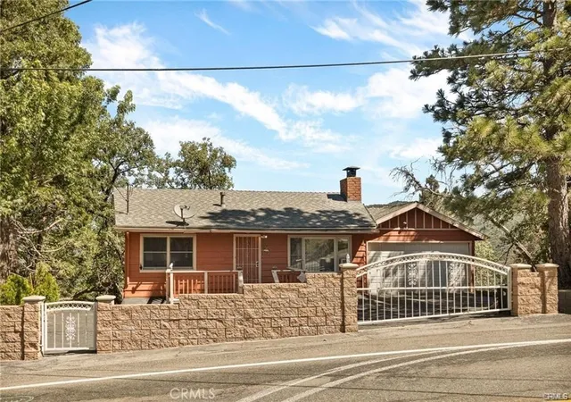 2nd image of 30400 Live Oak, Running Springs, CA 92382 | MLS# IG26113666