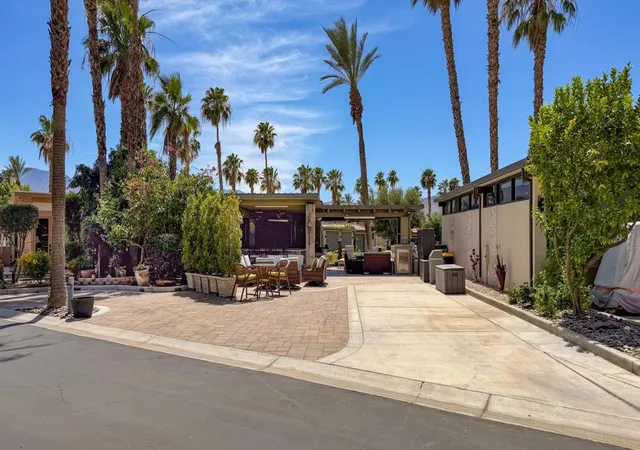 2nd image of 80394 Avenue 48 #290, Indio, CA 92201 | MLS# 219148359DA