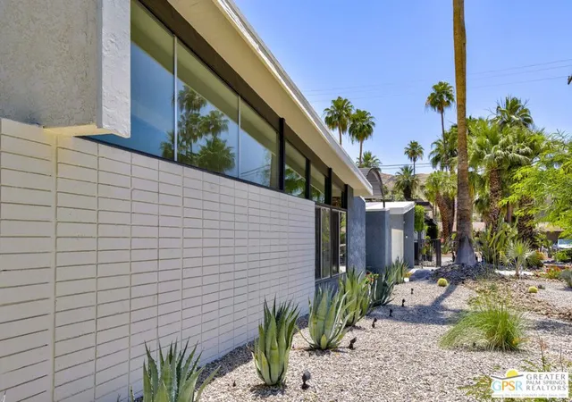 5th image of 1986 S Yucca Pl, Palm Springs, CA 92264 | MLS# 26836975PS