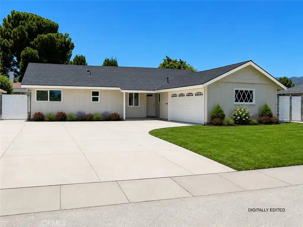 Photo 1 of Sale Pending at 924 Lorna, Corona, CA 92882 | MLS# CV26113665 | Listing updated on 2026-07-21