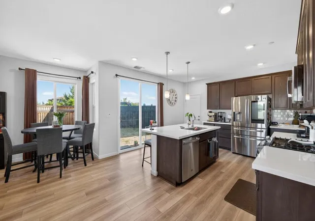 5th image of 4501 Blackrock Dr, Sacramento, CA 95834 | MLS# ML82046051