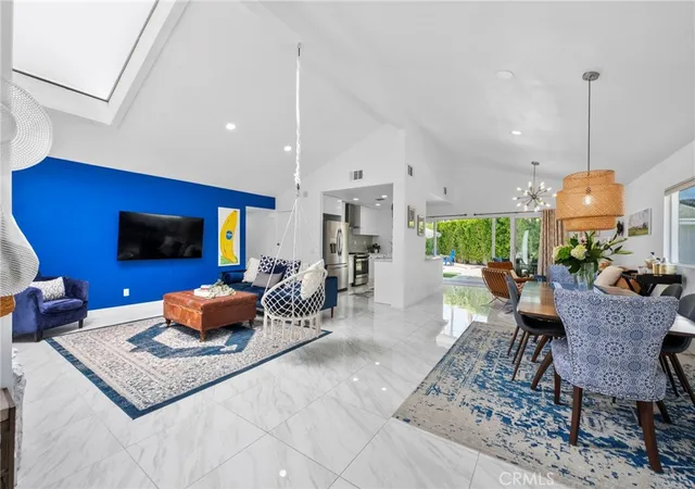 Photo 3 of Single family home for sale at 767 E El Escudero, Palm Springs, CA 92262 | MLS# OC26113244 | Listing updated on 2026-09-27