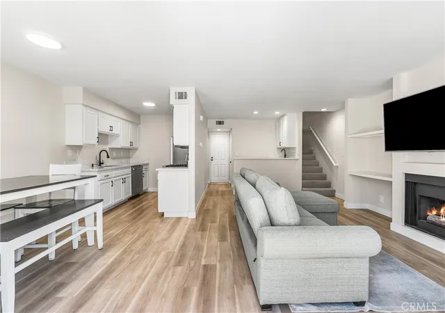 4th image of 43441 30Th St W #3, Lancaster, CA 93536 | MLS# SR26112088