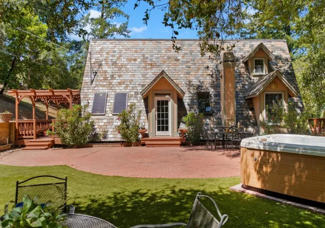 Photo 2 of Single family home for sale at 25405 Adams Rd, Los Gatos, CA 95033 | MLS# ML82046887 | Listing updated on 2026-10-09