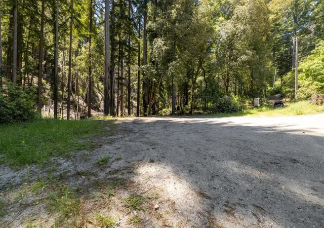 3rd image of Branson, Santa Cruz, CA 95062 | MLS# ML82048538