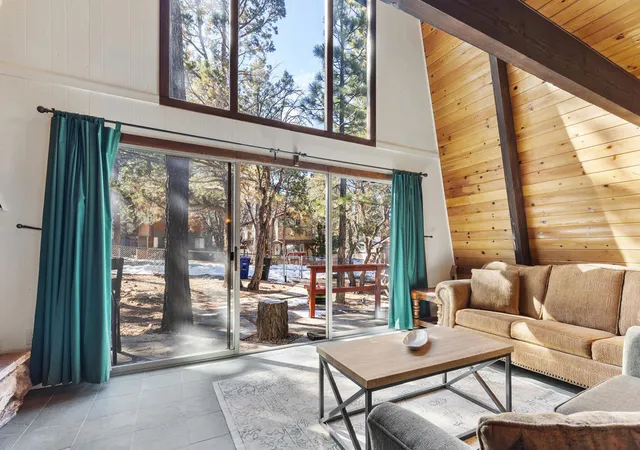 Photo 3 of Single family home for sale at 189 Moreno Ln, Sugarloaf, CA 92386 | MLS# 219148363PS | Listing updated on 2026-09-03