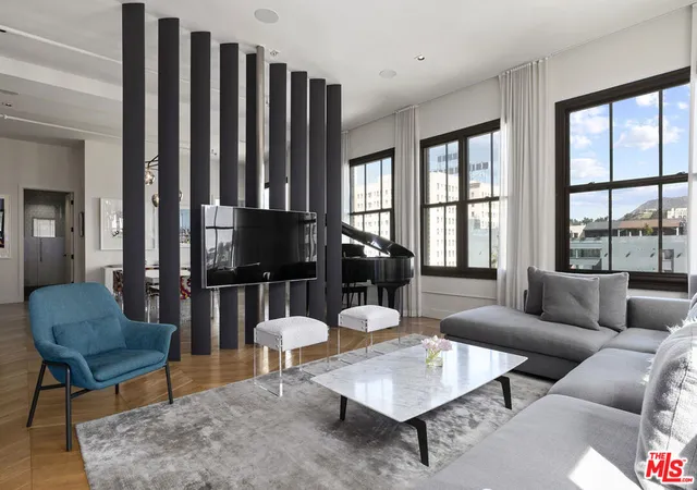 3rd image of 1645 N Vine St #606, Los Angeles, CA 90028 | MLS# 26838715