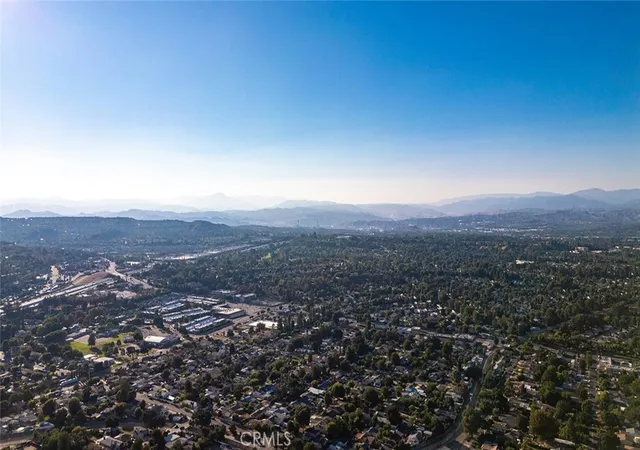 Homes for sale in Newhall, CA | 24923 Bella Vista Dr, Newhall, CA 91321 | MLS# DW26113830