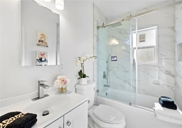 39th image of 2100 W Valencia, Fullerton, CA 92833 | MLS# OC26113694