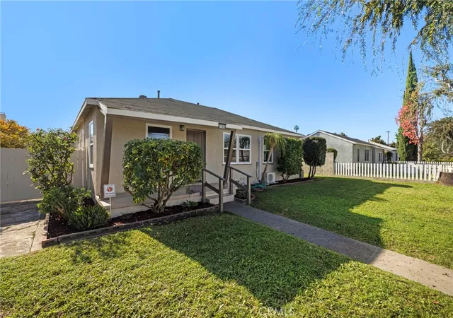 4th image of 2100 W Valencia, Fullerton, CA 92833 | MLS# OC26113694
