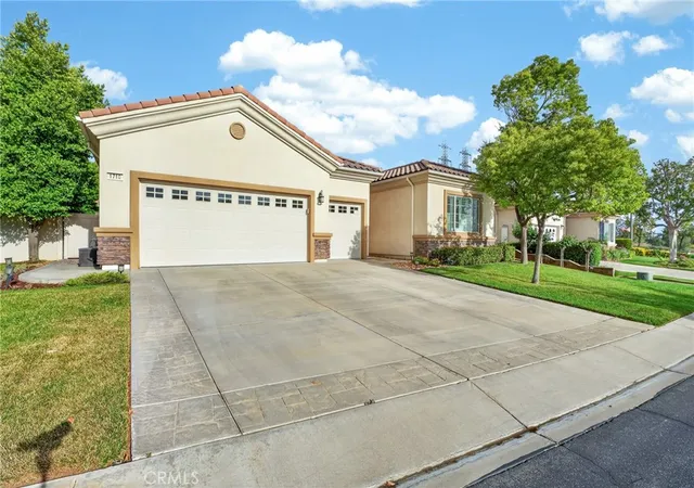 Photo 3 of Single family home for sale at 1710 Reyes, Beaumont, CA 92223 | MLS# IG26113004 | Listing updated on 2026-09-29