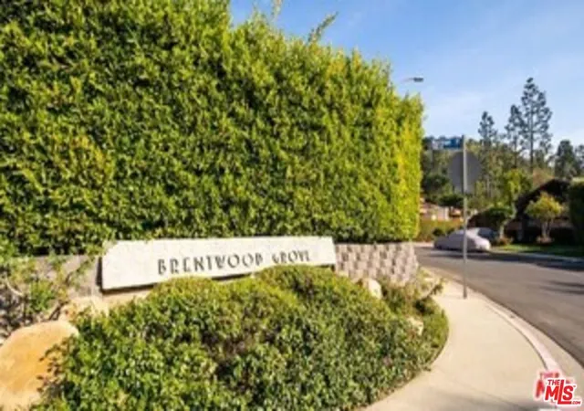 Homes for sale in Los Angeles, CA | 11929 Brentwood Grove Dr, Los Angeles, CA 90049 | MLS# 26838427