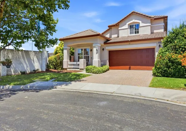 Homes for sale in Union City, CA | 34341 Sandburg Dr, Union City, CA 94587 | MLS# ML82046427