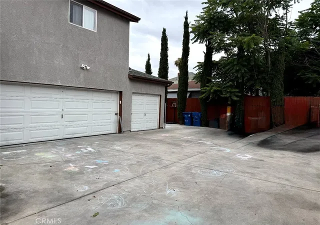 2nd image of 145 E 36th, Los Angeles, CA 90011 | MLS# DW26113948