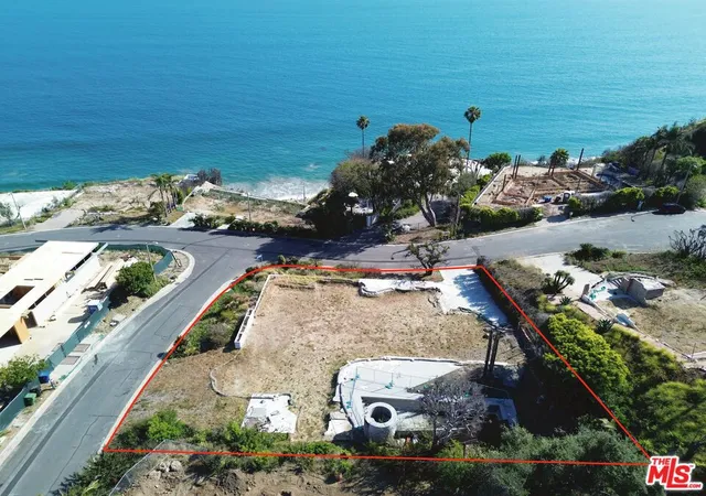 Photo 2 of Land for sale at 20521 Roca Chica Dr, Malibu, CA 90265 | MLS# 26837657 | Listing updated on 2026-10-08
