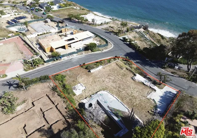 Photo 3 of Land for sale at 20521 Roca Chica Dr, Malibu, CA 90265 | MLS# 26837657 | Listing updated on 2026-10-08