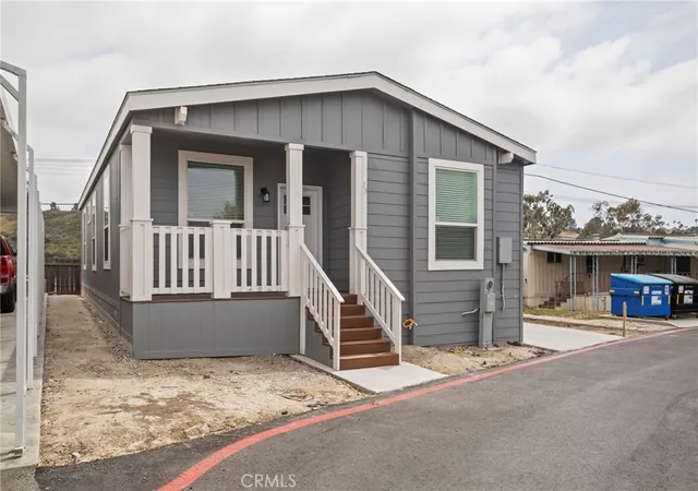 Photo 3 of Manufactured home for sale at 3030 Oceanside Blvd #73, Oceanside, CA 92054 | MLS# CV26113968 | Listing updated on 2026-09-12