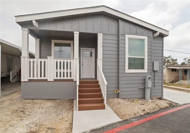 Photo 4 of Manufactured home for sale at 3030 Oceanside Blvd #73, Oceanside, CA 92054 | MLS# CV26113968 | Listing updated on 2026-09-12