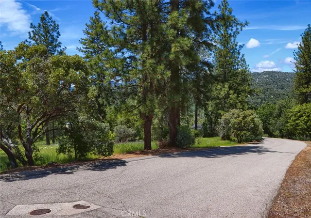 2nd image of 8 Lot Timberwood Ln, Oakhurst, CA 93644 | MLS# FR26114004