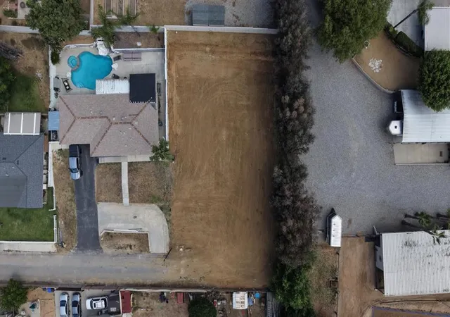 Photo 4 of Land for sale at 31812 Hutto Ln, Yucaipa, CA 92399 | MLS# 219148373DA | Listing updated on 2026-06-17