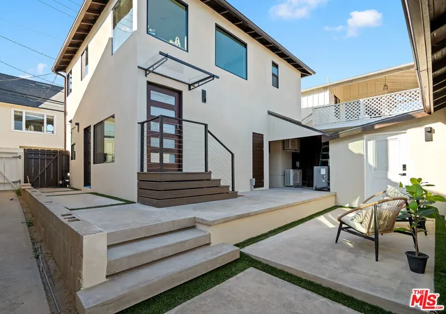 3rd image of 216 Cliff Dr, Laguna Beach, CA 92651 | MLS# 26838851
