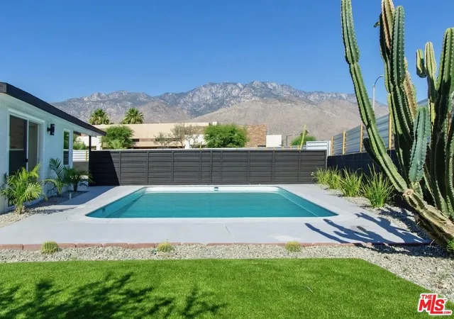 Homes for sale in Palm Springs, CA | 4325 E Calle De Carlos, Palm Springs, CA 92264 | MLS# 26838637