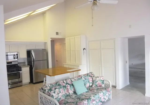 4th image of 16120 Avenida Venusto #20, San Diego, CA 92128 | MLS# 260012719SD