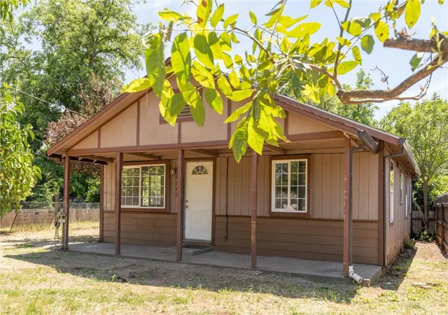 Photo 2 of Single family home for sale at 2244 Elm, Chico, CA 95928 | MLS# SN26113562 | Listing updated on 2026-09-12