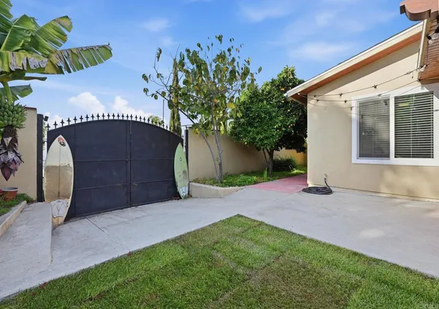Homes for sale in Oceanside, CA | 181 Magdalena Dr, Oceanside, CA 92057 | MLS# NDP2605055
