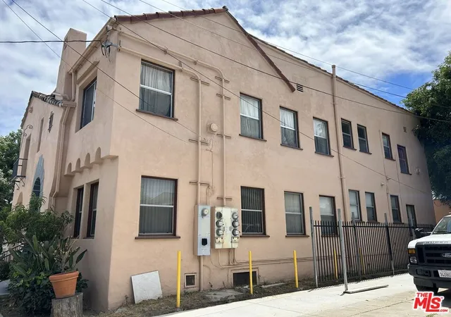 Homes for sale in Los Angeles, CA | 1506 W 36th St, Los Angeles, CA 90018 | MLS# 26838933