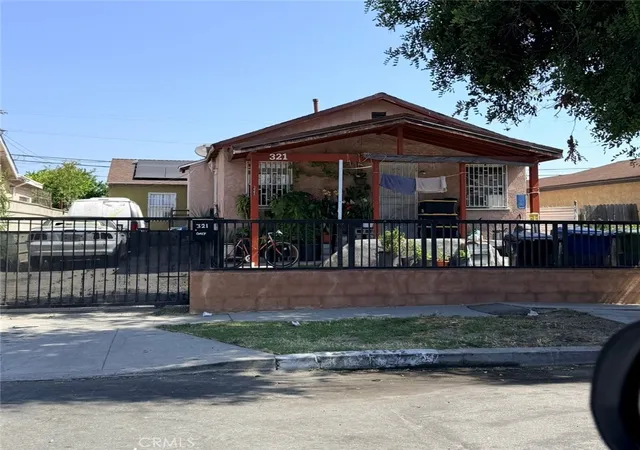 2nd image of 321 E 101st, Los Angeles, CA 90003 | MLS# DW26114208
