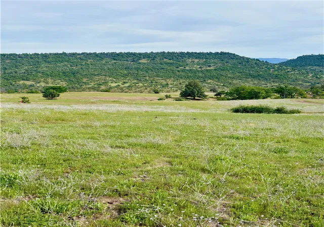 4th image of 0 Yellow Dog Trail, Hornbrook, CA 96044 | MLS# SN26111736