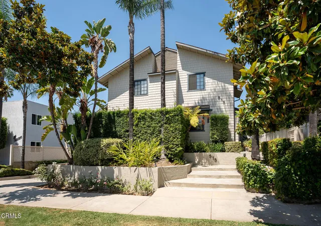Homes for sale in Pasadena, CA | 515 S Madison Ave #3, Pasadena, CA 91101 | MLS# P1-27322