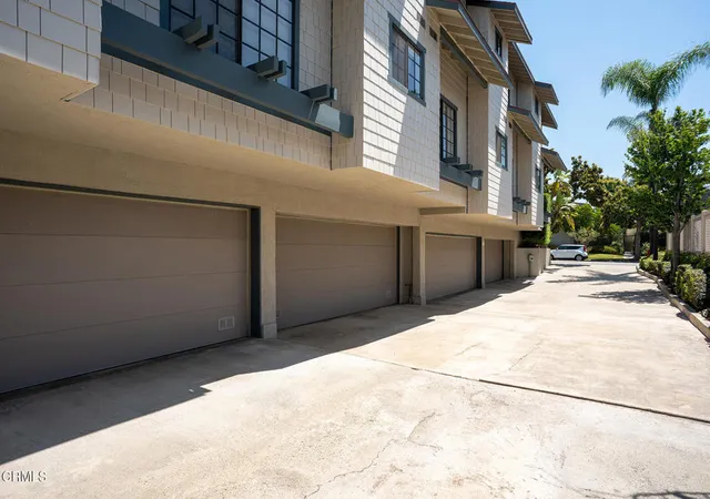 Homes for sale in Pasadena, CA | 515 S Madison Ave #3, Pasadena, CA 91101 | MLS# P1-27322