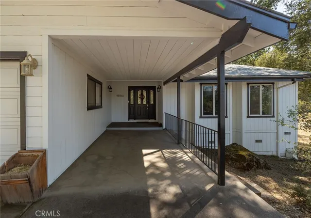 Photo 3 of Single family home for sale at 48866 Rock Point Rd, Oakhurst, CA 93644 | MLS# FR26114008 | Listing updated on 2026-10-05