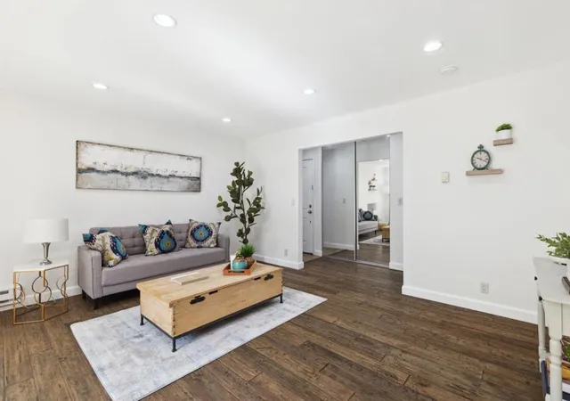 3rd image of 300 Union, Campbell, CA 95008