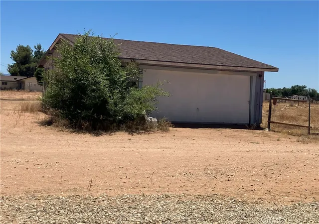 Homes for sale in Apple Valley, CA | 21989 Widgeon Way (flint), Apple Valley, CA 92307 | MLS# HD26113438