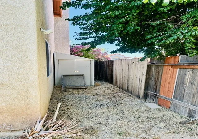 43rd image of 1040 Marigold, Palmdale, CA 93551 | MLS# DW26114425