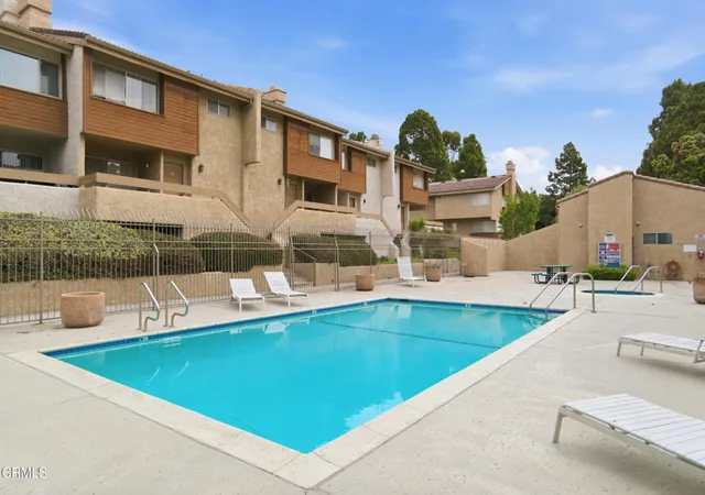 Homes for sale in Ventura, CA | 735 County Square Dr #34, Ventura, CA 93003 | MLS# V1-36627