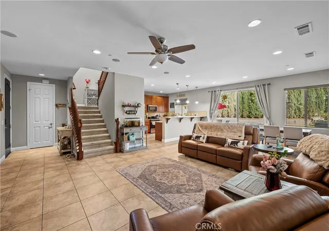 Photo 3 of Single family home for sale at 19826 Melissa, Santa Clarita, CA 91350 | MLS# SR26114570 | Listing updated on 2026-09-23