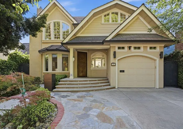 Photo 3 of Single family home for sale at 853 Riverside Dr, San Jose, CA 95125 | MLS# ML82048655 | Listing updated on 2026-09-19