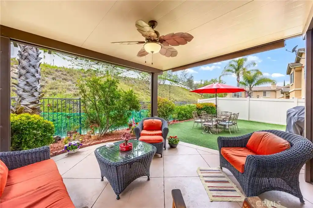 Listing Photo 1 - Condo for sale in 33433 Emerson Wy located at 33433 Emerson Wy, Temecula, CA 92592 - Unit 33433 Emerson Way